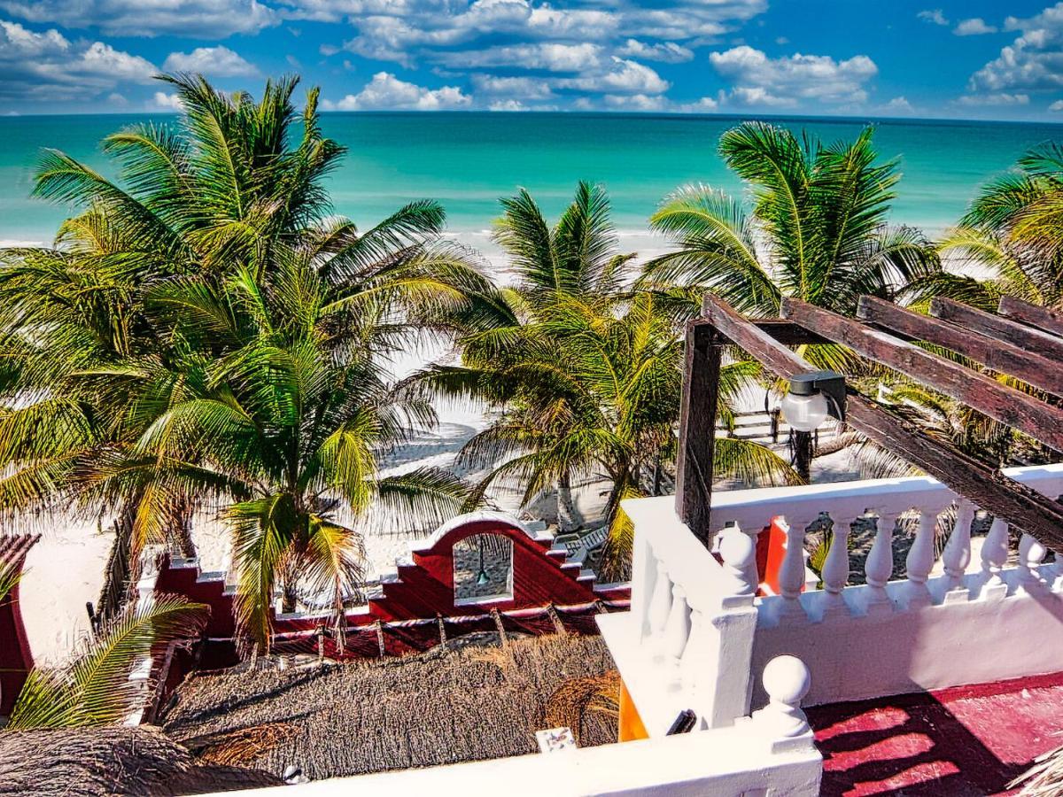 Beachfront Casa Maya Lodge El Cuyo Exterior photo